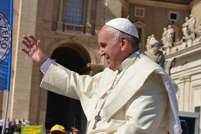 You are currently viewing Archidiecezja Białostocka modli się o zdrowie papieża Franciszka